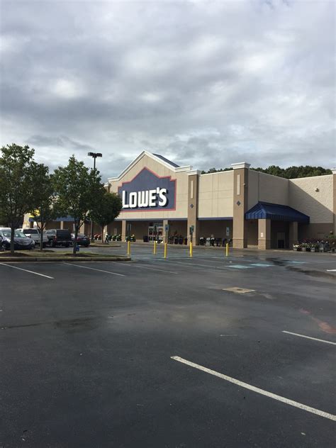 Lowes kingsport tn - Start your career at Lowe's of Kingsport! View open jobs at a Lowe's near you and apply today.